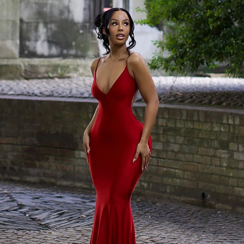 Livia | V-Neck Fitted Mermaid Maxi Dress