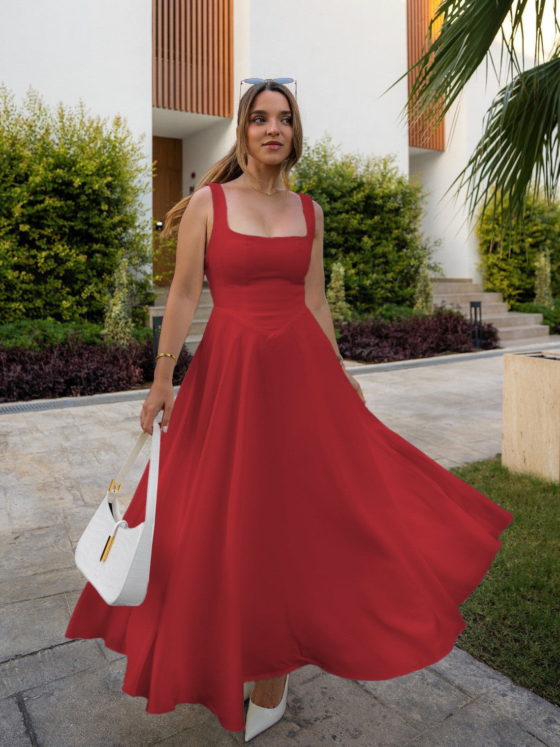 Summer Dress Square-Neck Halter Maxi Dress – Chic Cinched Waist
