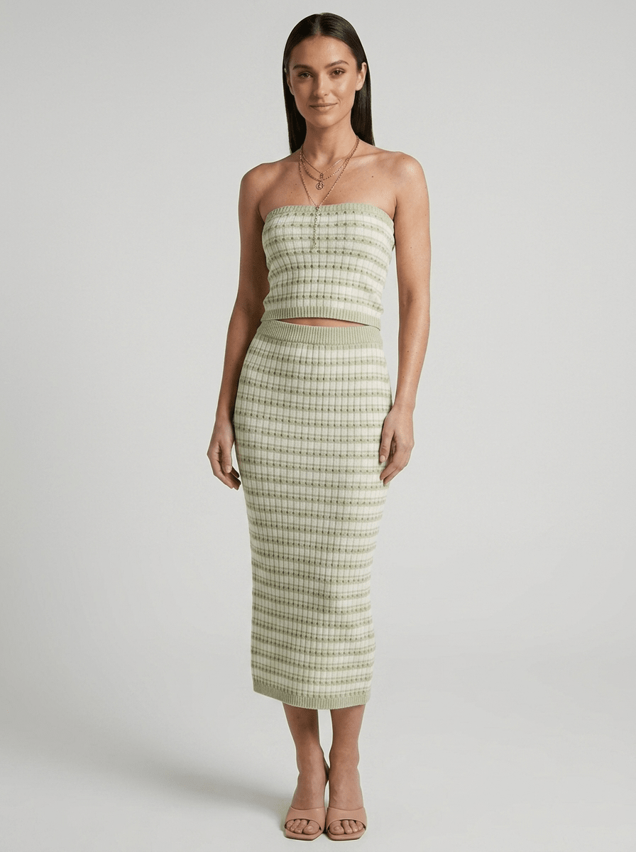 Holly | Soft Bandeau Knit Maxi Dress Resort Summer Look - HoneyvineDress