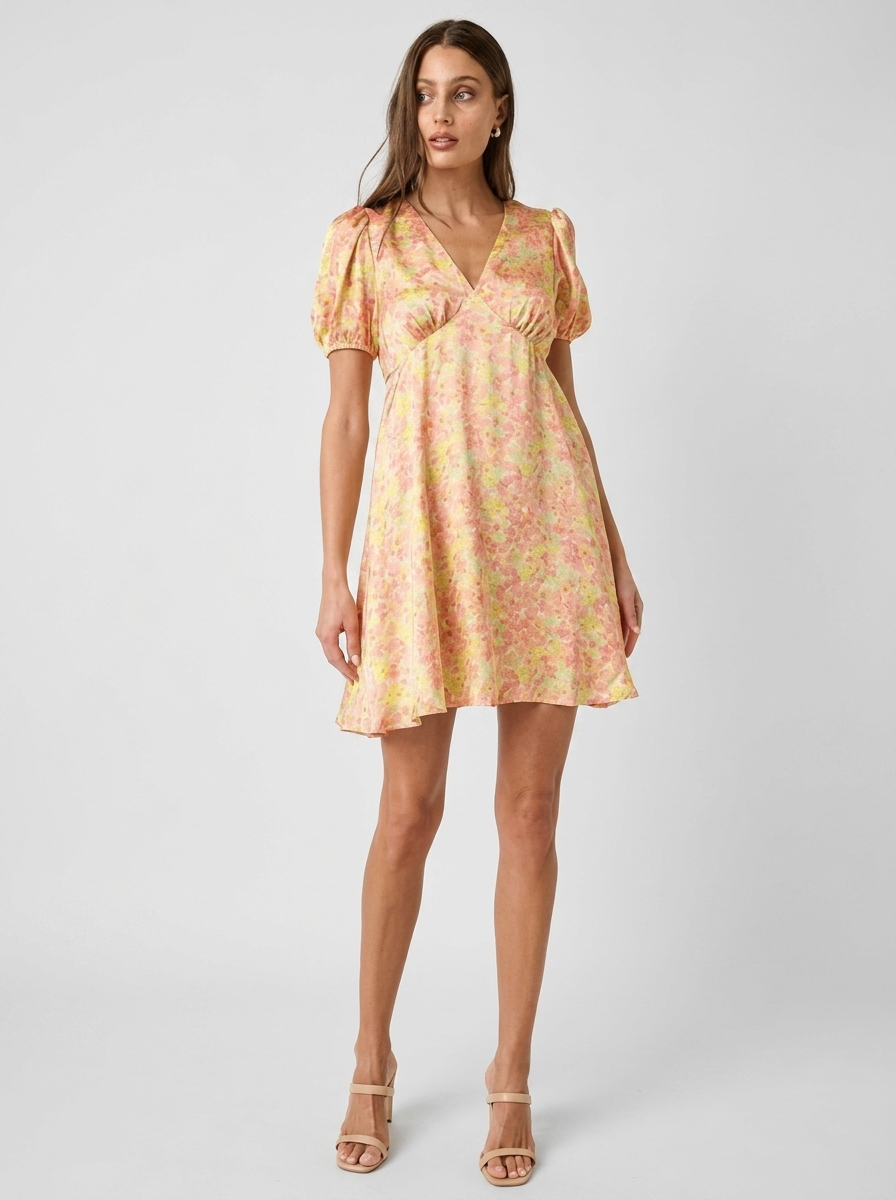 Felicia | Feminine V-Neck Puff Sleeve Mini Dress