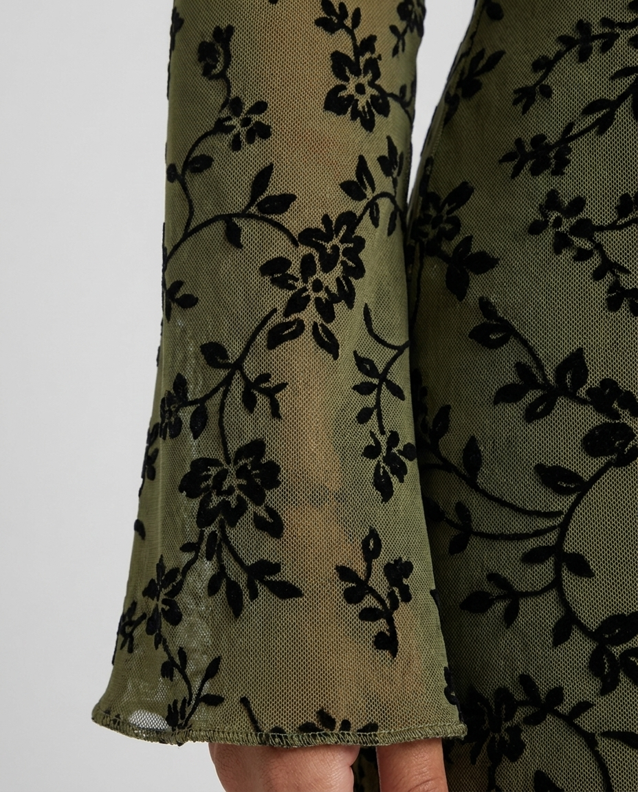 alison product photo fabric macro 1