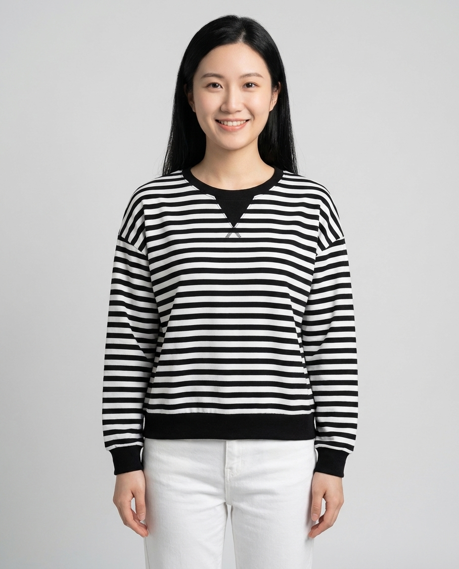 Playful Contrast Trim Sweatshirt for Fall - Black And White master