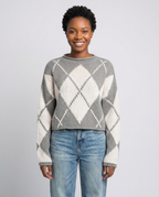 Feminine Argyle Pattern Sweater for Fall - Gray front