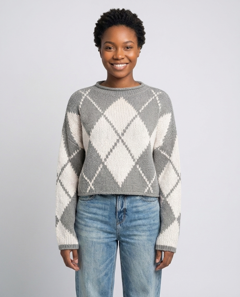 Feminine Argyle Pattern Sweater for Fall - Gray front